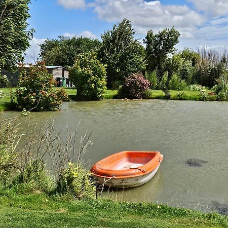 Chambre D Hotes Le Pigeonnier Fromelles Eksteriør bilde